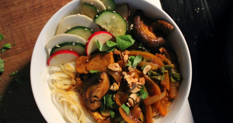 Turmeric Shiitake Noodle Bowl