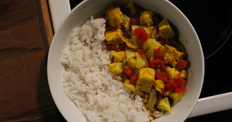 Cauliflower & Tempeh Curry